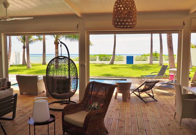 Villa in Saline les Bains - *VILLA COCOTIERS DES SABLES* - waterfront Villa in Saline les Bains - *VILLA COCOTIERS DES SABLES* - waterfront