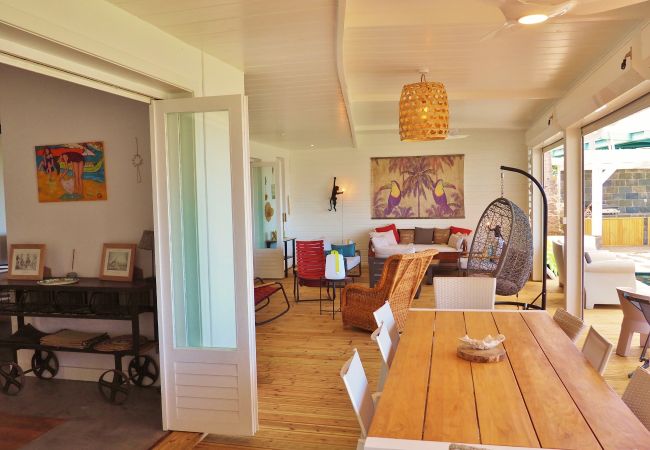 Villa in Saline les Bains - *VILLA COCOTIERS DES SABLES* - waterfront Villa in Saline les Bains - *VILLA COCOTIERS DES SABLES* - waterfront