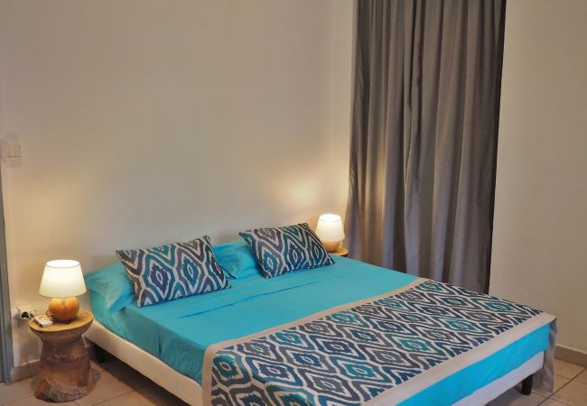 Villa in Saline les Bains - *VILLA SABLE D'OR* - waterfront Villa in Saline les Bains - *VILLA SABLE D'OR* - waterfront