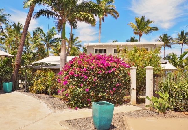 Villa in Saline les Bains - *VILLA SABLE D'OR* - waterfront Villa in Saline les Bains - *VILLA SABLE D'OR* - waterfront