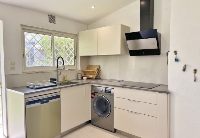 Villa in Saline les Bains - *VILLA SABLE D'OR* - waterfront Villa in Saline les Bains - *VILLA SABLE D'OR* - waterfront