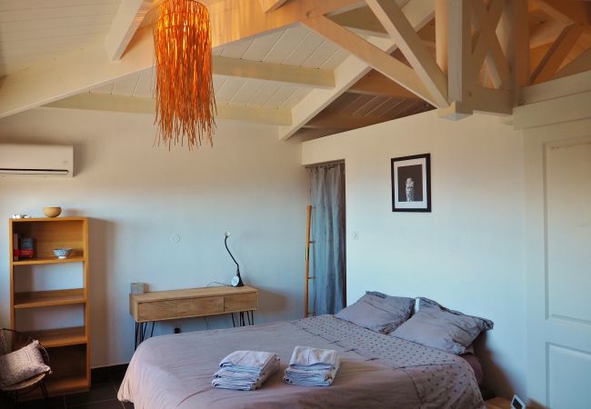 Villa in Saint-Leu - *VILLA RÊVE D'AZUR* - pool and ocean view Villa in Saint-Leu - *VILLA RÊVE D'AZUR* - pool and ocean view