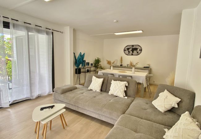 Villa in Ermitage Les Bains - *VILLA ÉVASION* - 100 m from lagoon and beach Villa in Ermitage Les Bains - *VILLA ÉVASION* - 100 m from lagoon and beach