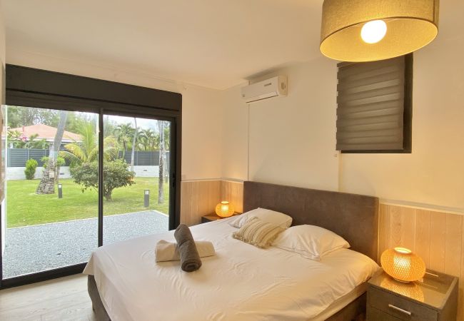 Villa in Ermitage Les Bains - *VILLA ÉVASION* - 100 m from lagoon and beach Villa in Ermitage Les Bains - *VILLA ÉVASION* - 100 m from lagoon and beach