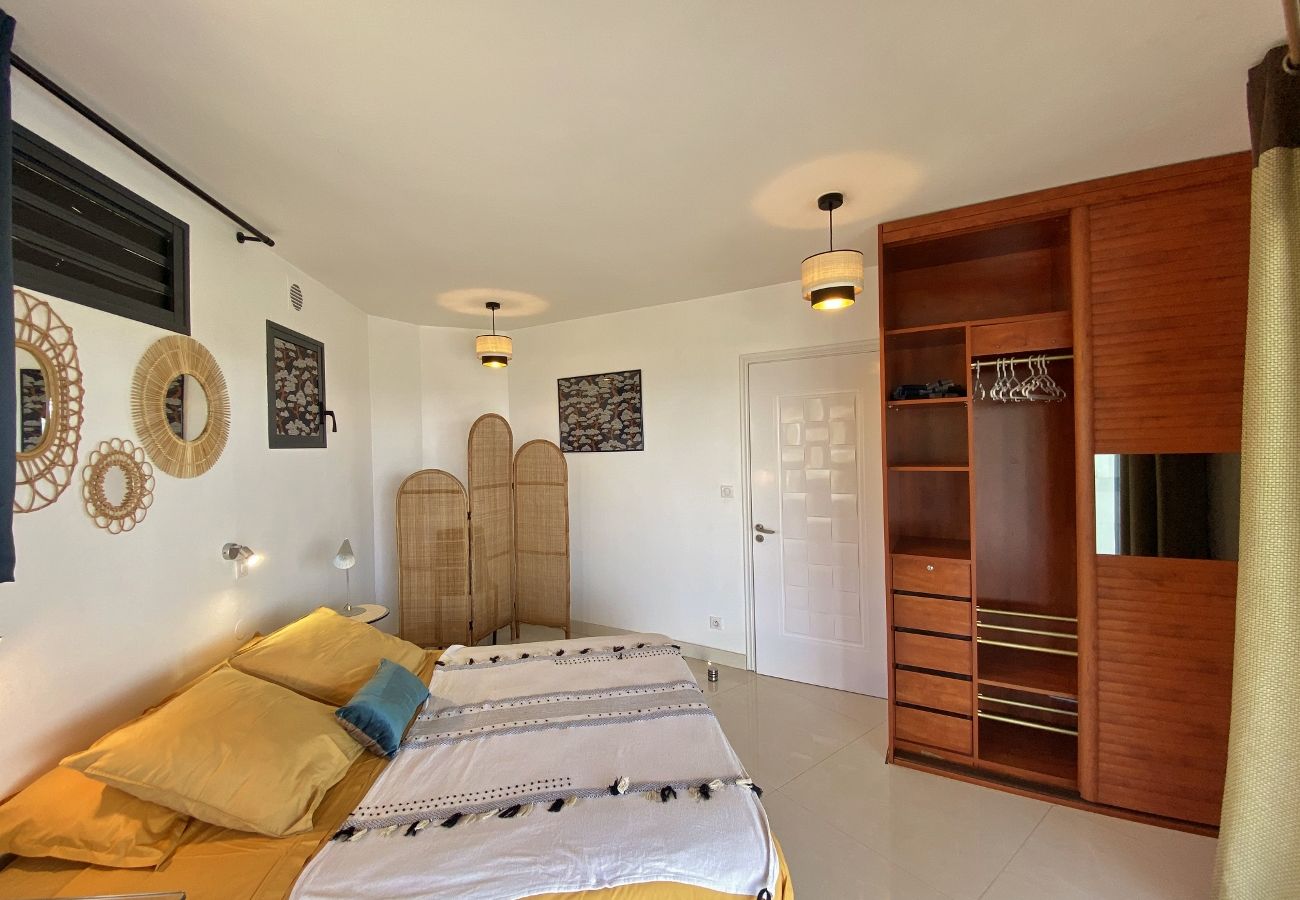 Villa in Saint-Gilles les Bains - Villa Ravenala