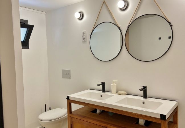 Villa in Boucan Canot - *VILLA WHITE WATERS* - beach pool jacuzzi Villa in Boucan Canot - *VILLA WHITE WATERS* - beach pool jacuzzi