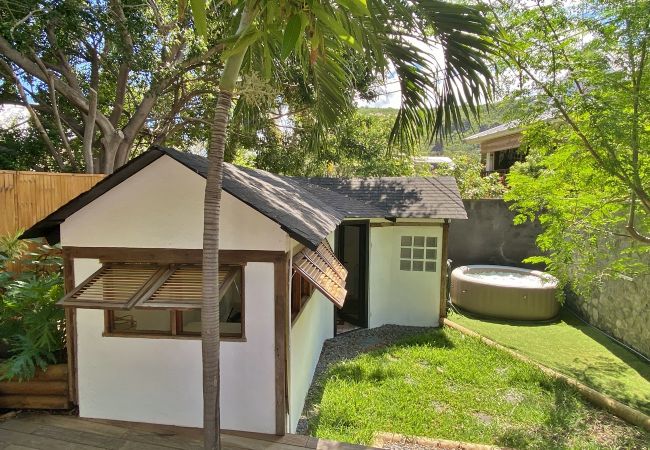 Villa in Boucan Canot - *VILLA WHITE WATERS* - beach pool jacuzzi Villa in Boucan Canot - *VILLA WHITE WATERS* - beach pool jacuzzi