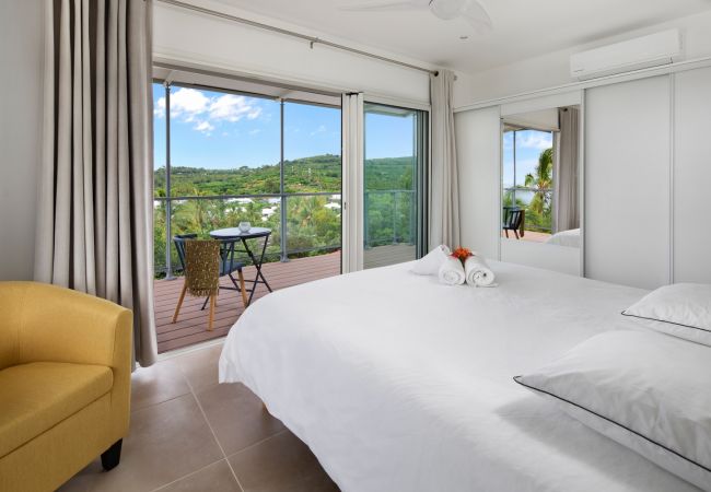 Villa in Saint-Gilles les Bains - *VILLA CORMORANS* - pool and ocean view Villa in Saint-Gilles les Bains - *VILLA CORMORANS* - pool and ocean view