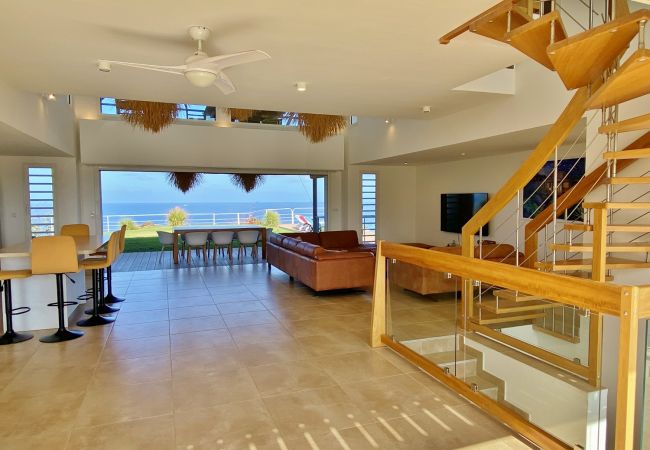 Villa in Saint-Gilles les Bains - *VILLA VAVANGUE* - pool and amazing ocean view Villa in Saint-Gilles les Bains - *VILLA VAVANGUE* - pool and amazing ocean view