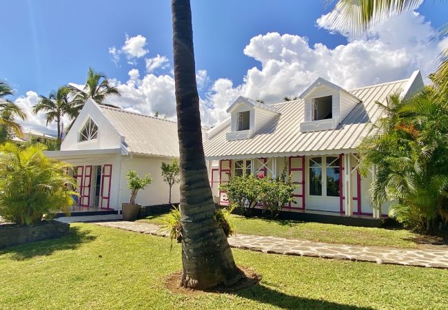 Villa in Plateau Caillou - *VILLA PERLE DES ÎLES* - pool Villa in Plateau Caillou - *VILLA PERLE DES ÎLES* - pool