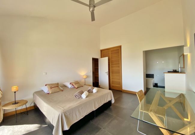 Villa in Saint-Gilles les Bains - *VILLA SUNSHINE* - pool ocean Villa in Saint-Gilles les Bains - *VILLA SUNSHINE* - pool ocean