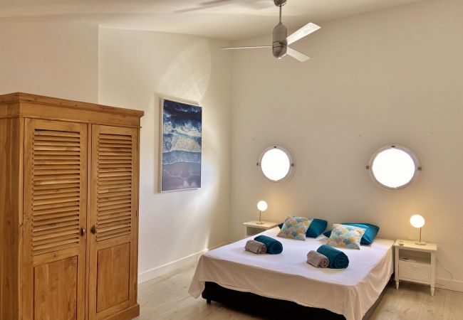 Villa in Saint-Gilles les Bains - *VILLA SUNSHINE* - pool ocean Villa in Saint-Gilles les Bains - *VILLA SUNSHINE* - pool ocean