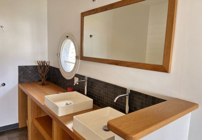 Villa in Saint-Gilles les Bains - *VILLA SUNSHINE* - pool ocean Villa in Saint-Gilles les Bains - *VILLA SUNSHINE* - pool ocean