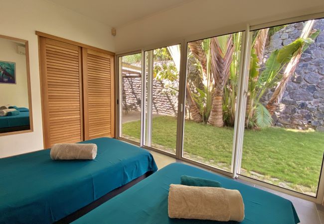 Villa in Saint-Gilles les Bains - *VILLA SUNSHINE* - pool ocean Villa in Saint-Gilles les Bains - *VILLA SUNSHINE* - pool ocean