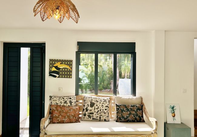 Villa in Saint-Gilles les Bains - *VILLA RAVENALE* - Ozean in 150 m Entfernung Villa in Saint-Gilles les Bains - *VILLA RAVENALE* - Ozean in 150 m Entfernung