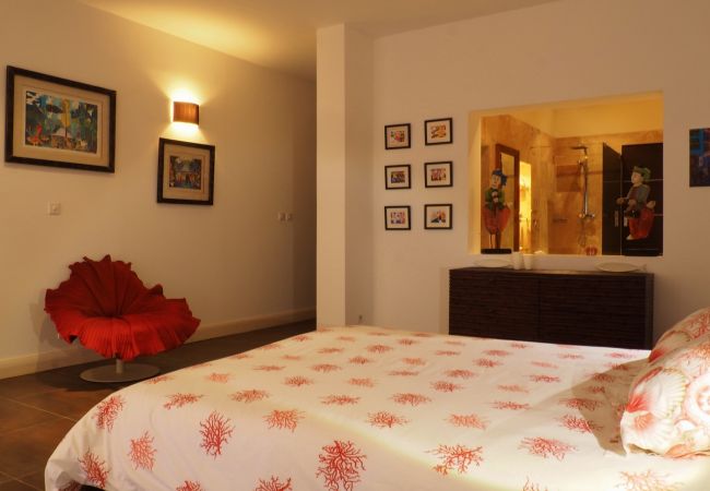 Villa in Saint-Gilles les Bains - *VILLA VICTORIA* - waterfront Villa in Saint-Gilles les Bains - *VILLA VICTORIA* - waterfront