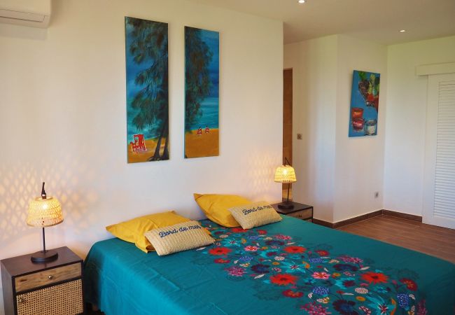 Villa in Saline les Bains - *VILLA COCOTIERS DES SABLES* - waterfront Villa in Saline les Bains - *VILLA COCOTIERS DES SABLES* - waterfront