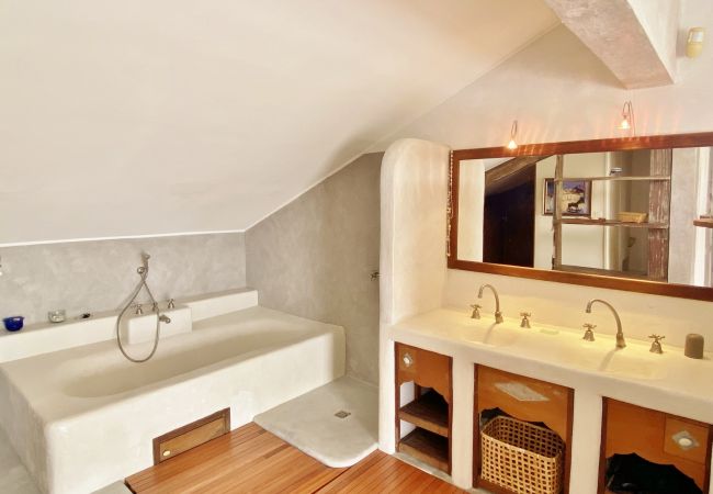 Villa in Plateau Caillou - *VILLA SÉRÉNITÉ* - heated pool Villa in Plateau Caillou - *VILLA SÉRÉNITÉ* - heated pool
