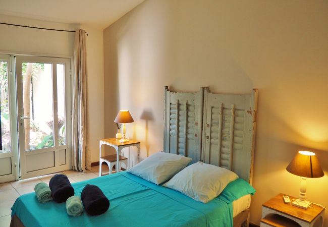 Villa in Ermitage Les Bains - *VILLA 66* - 50 m from the lagoon and the beach Villa in Ermitage Les Bains - *VILLA 66* - 50 m from the lagoon and the beach