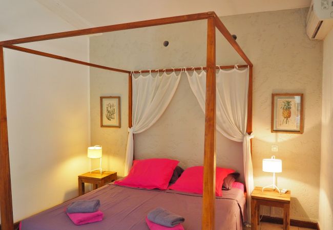 Villa in Ermitage Les Bains - *VILLA 66* - 50 m from the lagoon and the beach Villa in Ermitage Les Bains - *VILLA 66* - 50 m from the lagoon and the beach