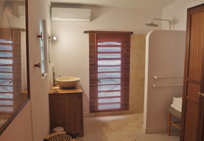 House in Saint-Gilles les Bains - *VILLA BAMBOU* - waterfront House in Saint-Gilles les Bains - *VILLA BAMBOU* - waterfront