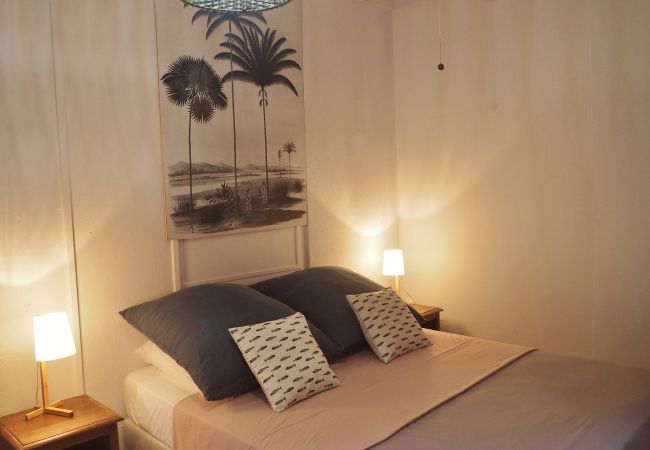 House in Saint-Gilles les Bains - *VILLA BAMBOU* - waterfront House in Saint-Gilles les Bains - *VILLA BAMBOU* - waterfront