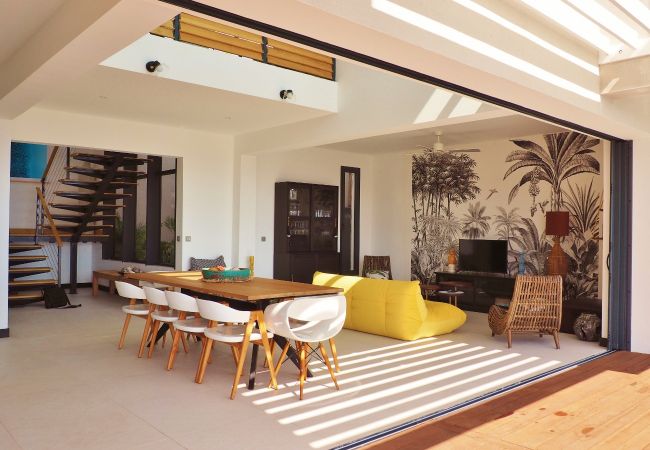 Villa in Saint-Gilles les Bains - *VILLA BEL HORIZON* - heated pool jacuzzi Villa in Saint-Gilles les Bains - *VILLA BEL HORIZON* - heated pool jacuzzi