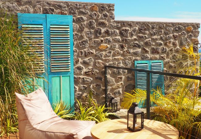 Villa in Saint-Gilles les Bains - *VILLA BEL HORIZON* - heated pool jacuzzi Villa in Saint-Gilles les Bains - *VILLA BEL HORIZON* - heated pool jacuzzi