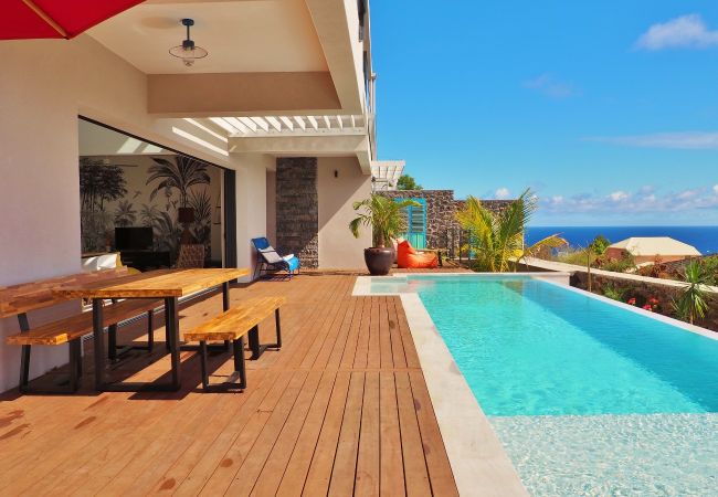 Villa in Saint-Gilles les Bains - *VILLA BEL HORIZON* - heated pool jacuzzi Villa in Saint-Gilles les Bains - *VILLA BEL HORIZON* - heated pool jacuzzi