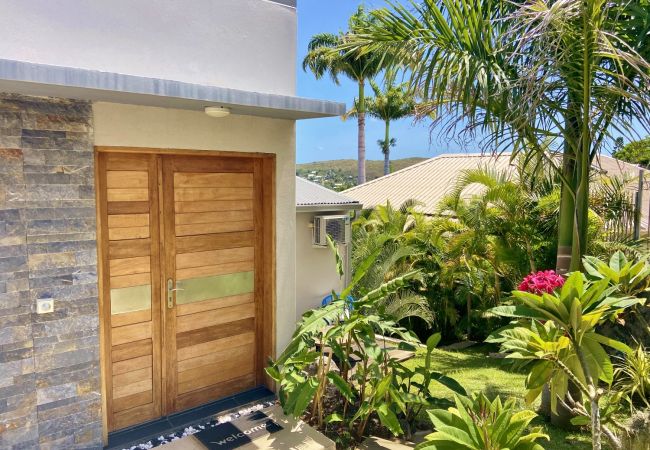 Villa in Saint-Gilles les Bains - *VILLA BEL HORIZON* - heated pool jacuzzi Villa in Saint-Gilles les Bains - *VILLA BEL HORIZON* - heated pool jacuzzi