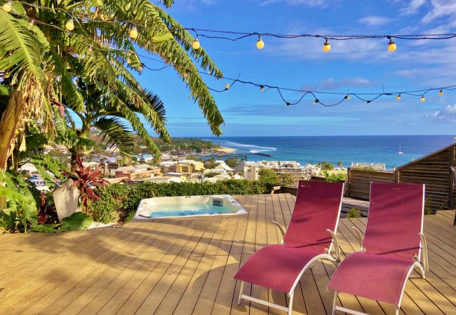 Villa in Saint-Gilles les Bains - *VILLA BLUE WAVES* - heated pool jacuzzi Villa in Saint-Gilles les Bains - *VILLA BLUE WAVES* - heated pool jacuzzi