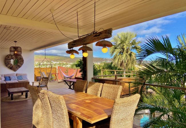 Villa in Saint-Gilles les Bains - *VILLA BLUE WAVES* - heated pool jacuzzi Villa in Saint-Gilles les Bains - *VILLA BLUE WAVES* - heated pool jacuzzi