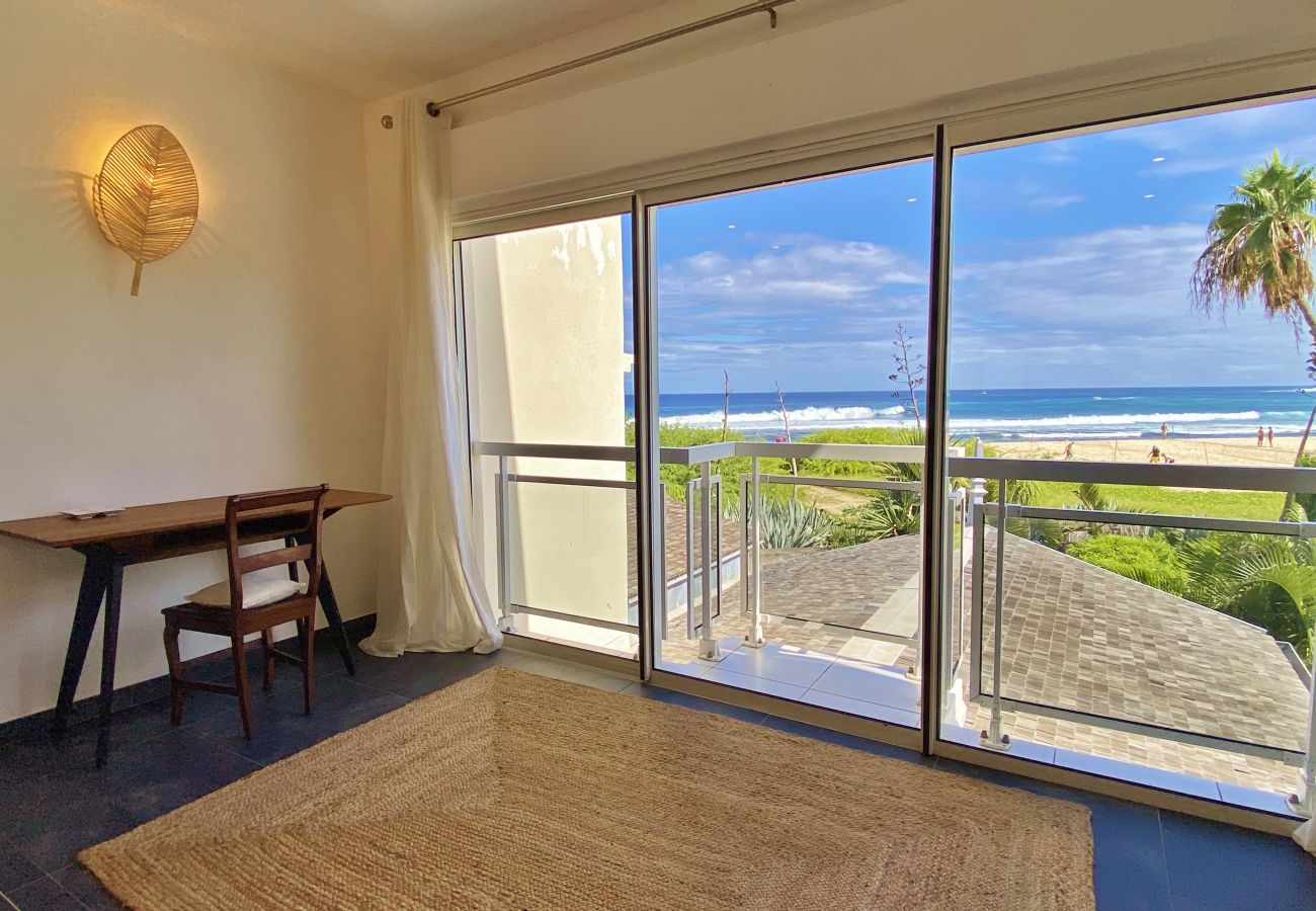 Amazing view on the ocean from the bedroom