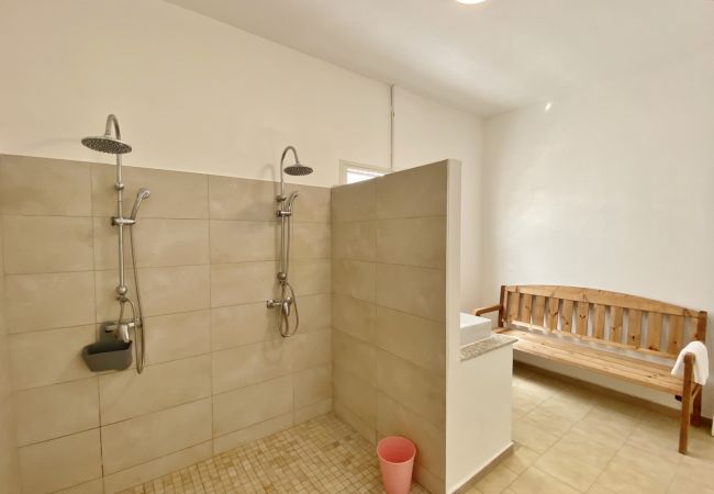 Villa in Ermitage Les Bains - *VILLA OHANA* - pool and lagoon Villa in Ermitage Les Bains - *VILLA OHANA* - pool and lagoon