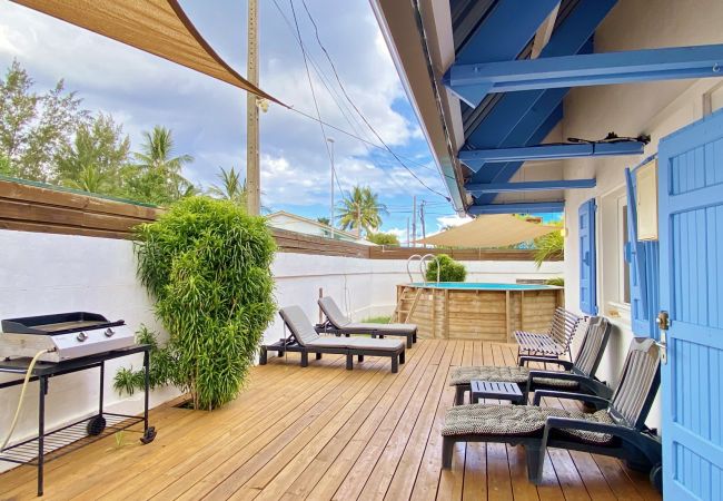 Villa in Saline les Bains - *VILLA MAHANA* - pool and lagoon Villa in Saline les Bains - *VILLA MAHANA* - pool and lagoon