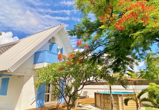 Villa in Saline les Bains - *VILLA MAHANA* - pool and lagoon Villa in Saline les Bains - *VILLA MAHANA* - pool and lagoon