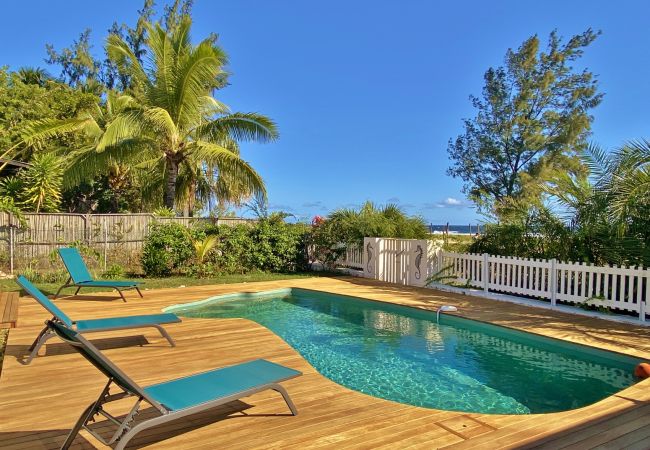 Villa in Saint-Gilles les Bains - *VILLA BLUE HEAVEN* - waterfront Villa in Saint-Gilles les Bains - *VILLA BLUE HEAVEN* - waterfront