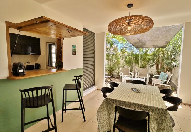Terraced House in Saline les Bains - *VILLA REFLET D'ÉTÉ* - close to the lagoon Terraced House in Saline les Bains - *VILLA REFLET D'ÉTÉ* - close to the lagoon