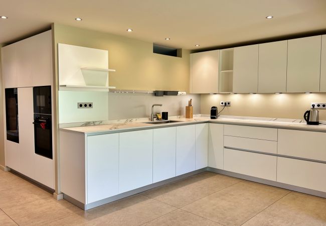 Villa in Ermitage Les Bains - *VILLA DES SONGES* - heated pool and lagoon Villa in Ermitage Les Bains - *VILLA DES SONGES* - heated pool and lagoon