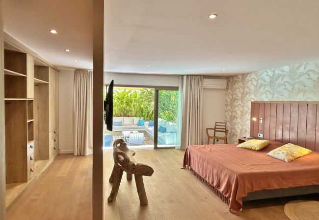 Villa in Ermitage Les Bains - *VILLA DES SONGES* - heated pool and lagoon Villa in Ermitage Les Bains - *VILLA DES SONGES* - heated pool and lagoon