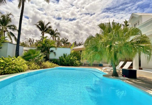 Villa in Ermitage Les Bains - *VILLA DES SONGES* - heated pool and lagoon Villa in Ermitage Les Bains - *VILLA DES SONGES* - heated pool and lagoon