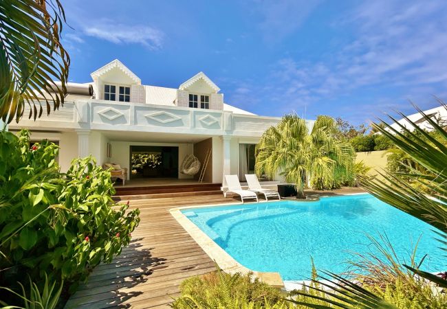 Villa in Ermitage Les Bains - *VILLA DES SONGES* - heated pool and lagoon Villa in Ermitage Les Bains - *VILLA DES SONGES* - heated pool and lagoon