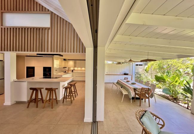 Villa in Ermitage Les Bains - *VILLA DES SONGES* - heated pool and lagoon Villa in Ermitage Les Bains - *VILLA DES SONGES* - heated pool and lagoon