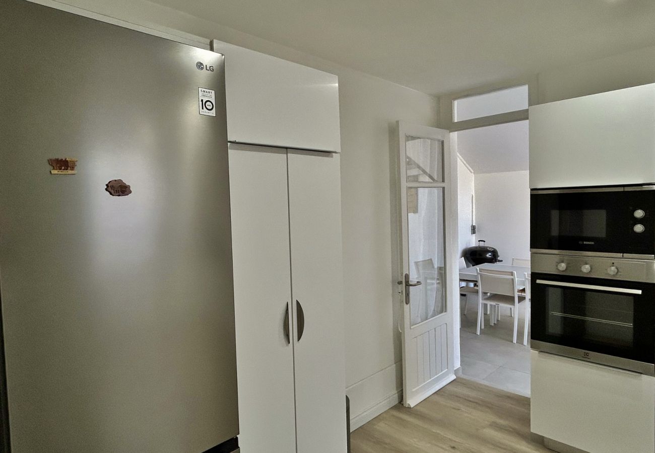 Kitchen with access to the outdoor terrace