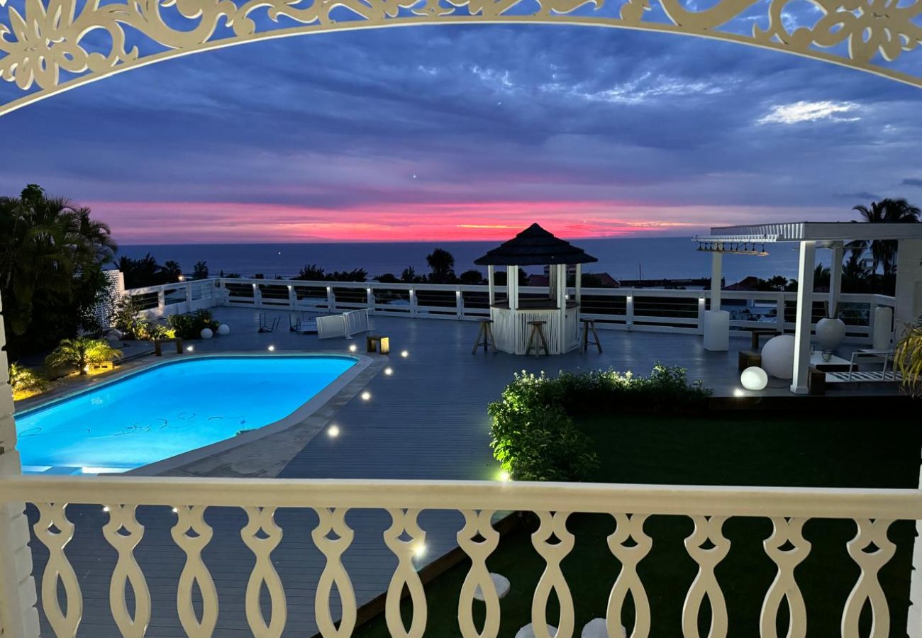 Villa in Saint-Gilles les Bains - *VILLA VÉNUS* - pool and sea view