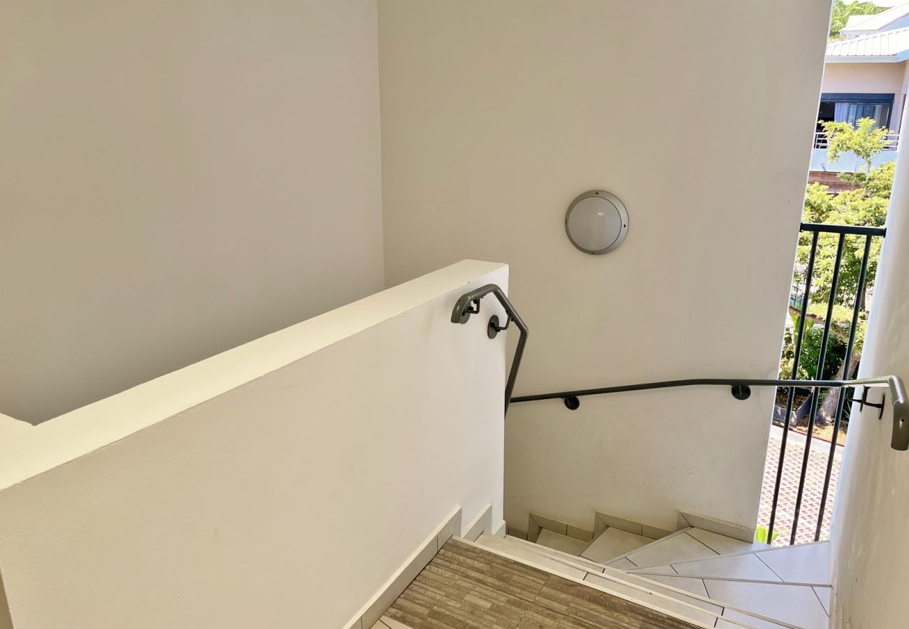 Apartment in Saint-Gilles les Bains - *APPART INFINI BLEU* - pool and ocean view