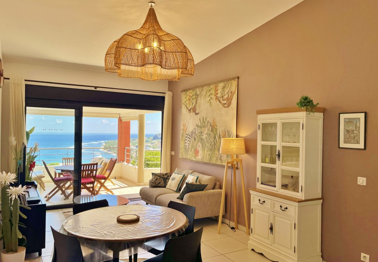 Air-conditioned living room apartment Saint-Gilles Reunion Island