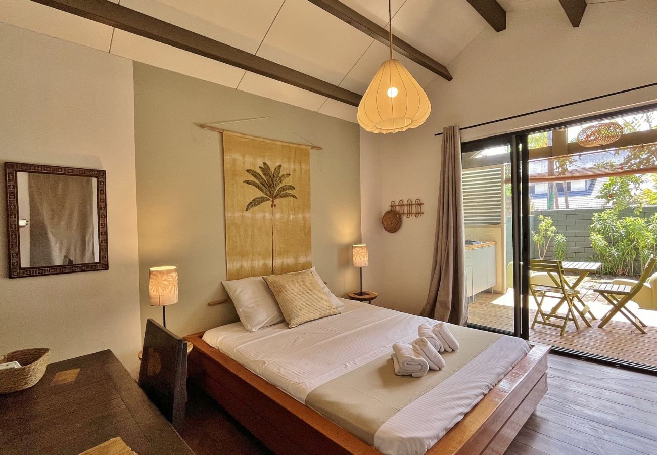Double bedroom with terrace access Villa des Parfums La Saline-les-Bains