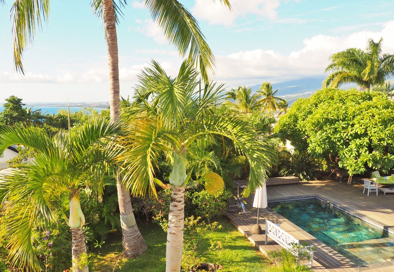 Maison avec piscine proche de Saint-Gilles à la Réunion