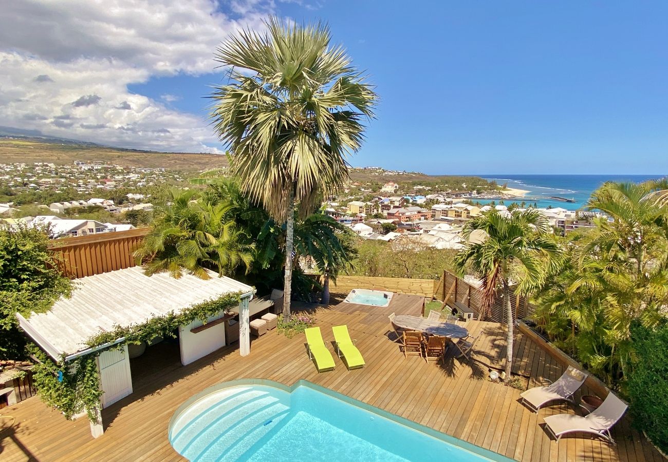 Magnifique location de vacances avec piscine à La Réunion